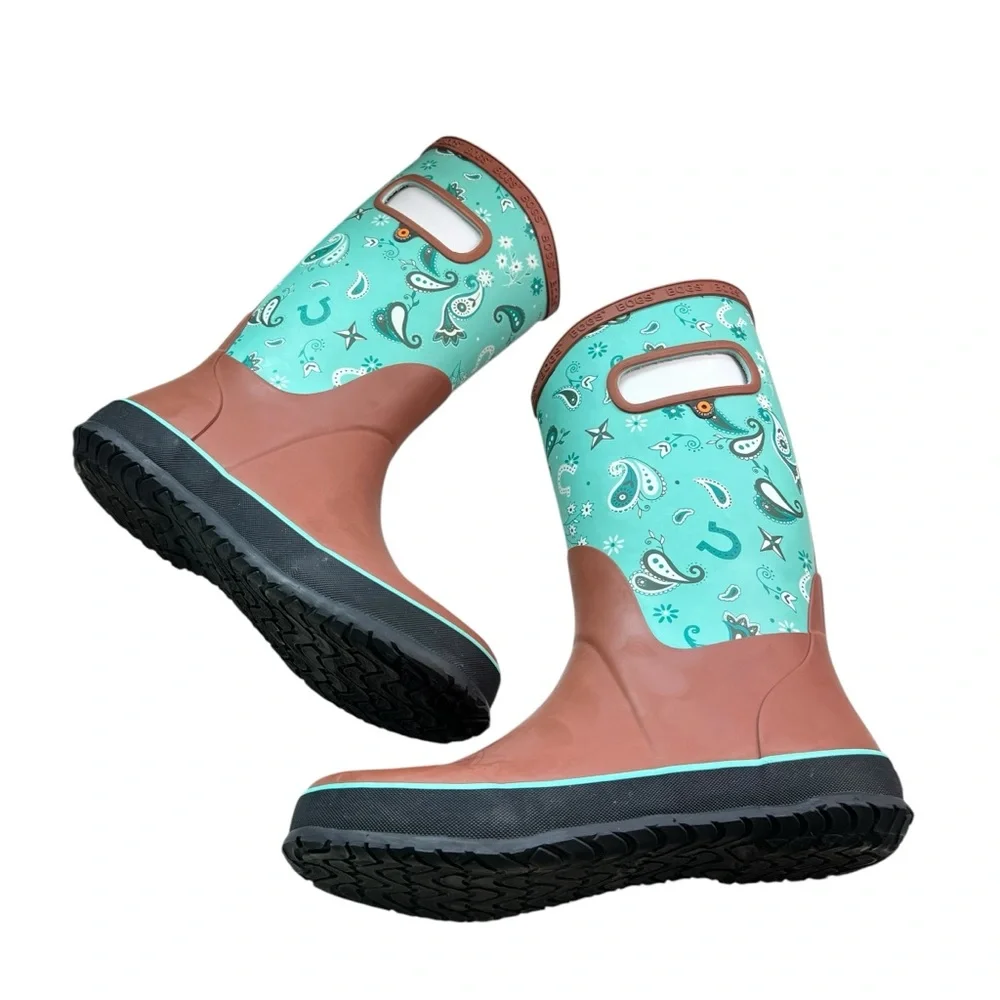 Bogs NIB Turqouise Paisley Western Rainboots Size 5,6
